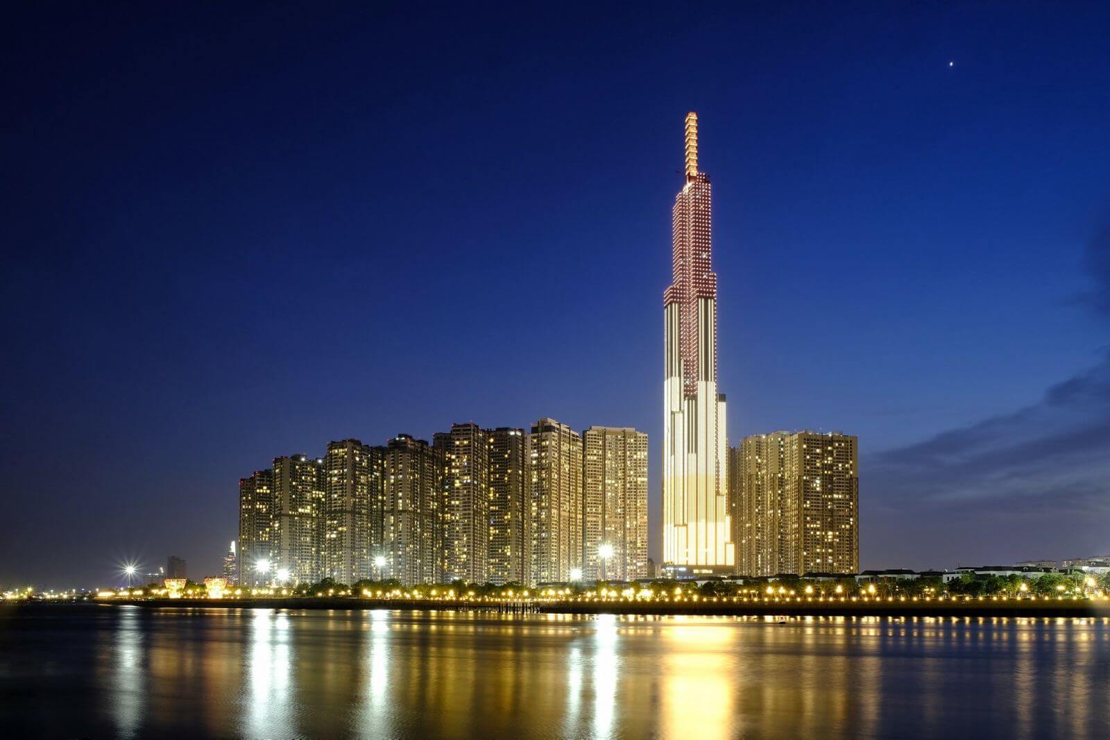 Chủ đầu tư Vinhomes – Biểu tượng dẫn đầu ngành bất động sản Việt Nam 10 Vinhomes Central Park & Landmark 81 (TP.HCM)